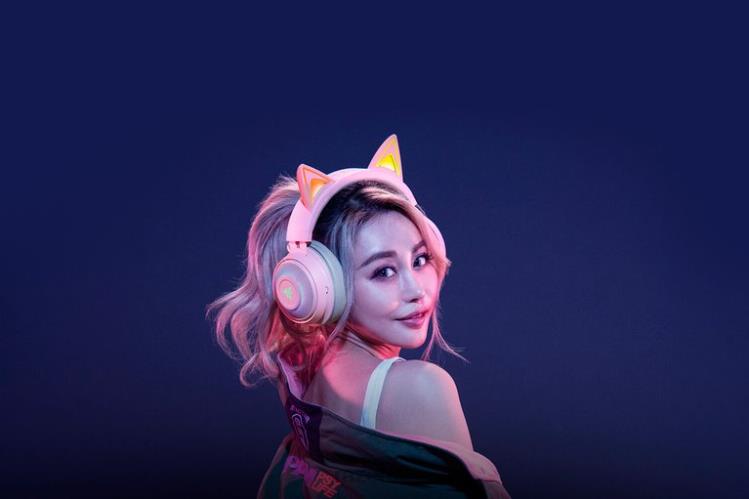 Razer Kraken Kitty Quartz Content Creation 8NV0J104