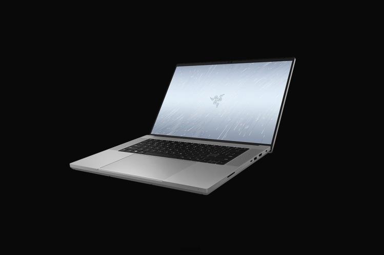 Razer Customize your Blade 16 One Color Laptop 8NV0J6