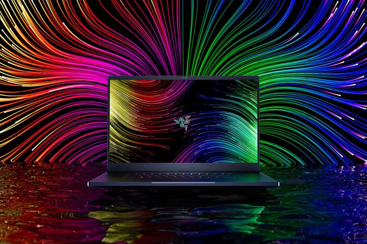 Razer Customize your Blade 17 One Color Laptop 8NV0J12