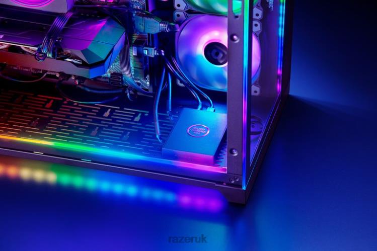 Razer Chroma Addressable RGB Controller One Color Pc Component 8NV0J16