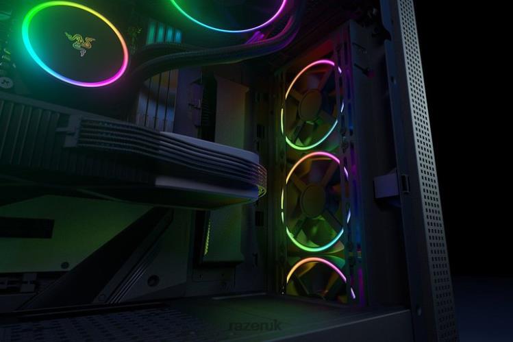 Razer Kunai Chroma - 3 Fans One Color Pc Component 8NV0J20