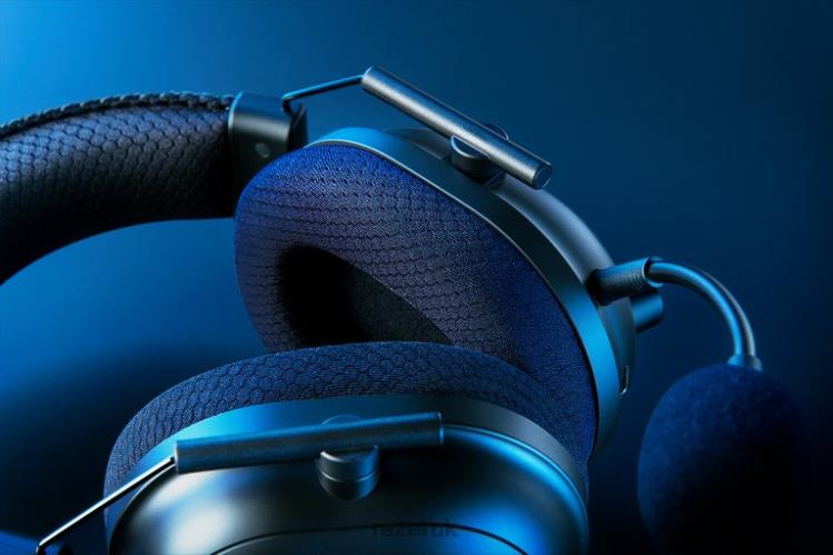 Razer BlackShark V2 Pro Black Gaming Audio 8NV0J85