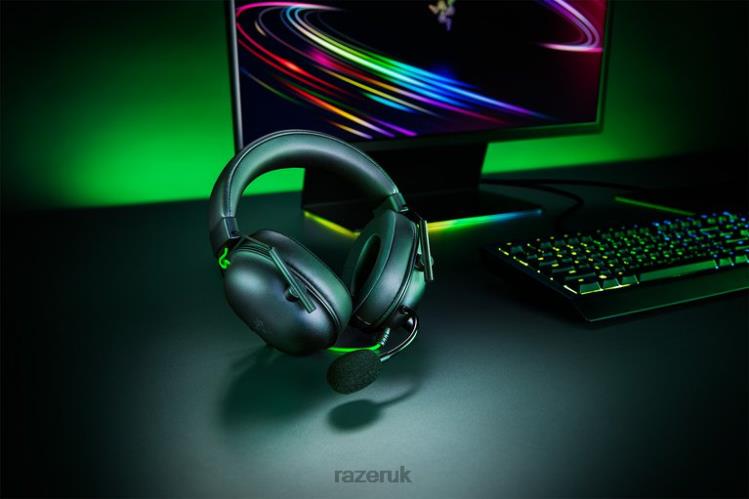 Razer BlackShark V2 USB Black Gaming Audio 8NV0J89