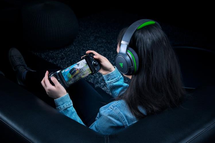 Razer Kaira Pro for Xbox Black Console 8NV0J151