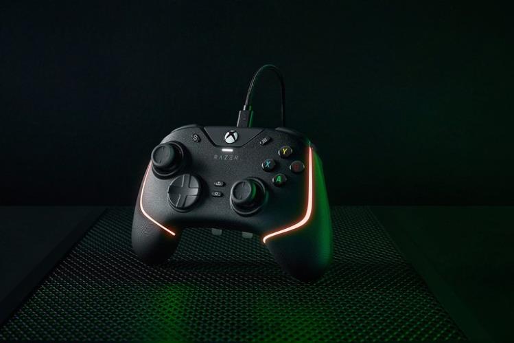 Razer Wolverine V2 Chroma Black Console 8NV0J160
