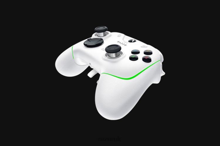 Razer Wolverine V2 Chroma White Console 8NV0J161