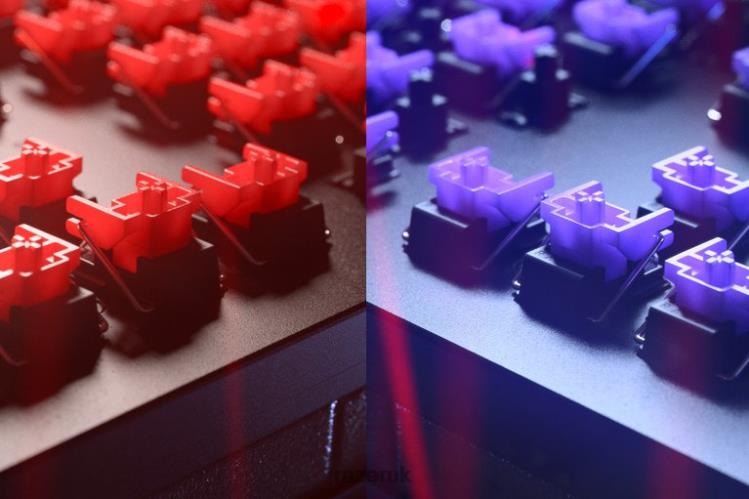 Razer Huntsman V2 - Clicky Optical Switch - US One Color Keyboard 8NV0J69