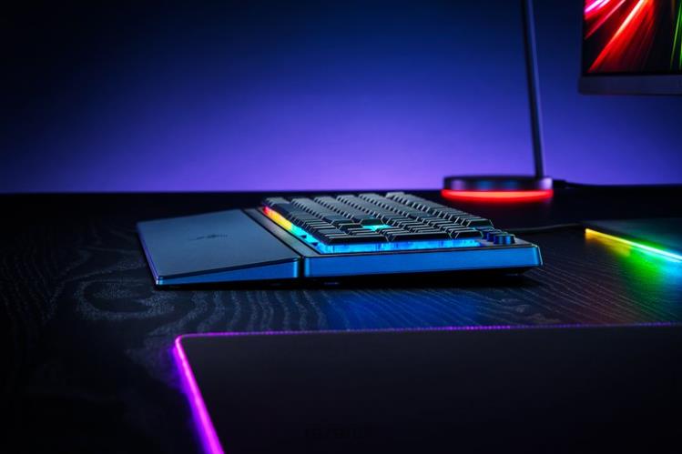 Razer Ornata V3 - US One Color Keyboard 8NV0J75
