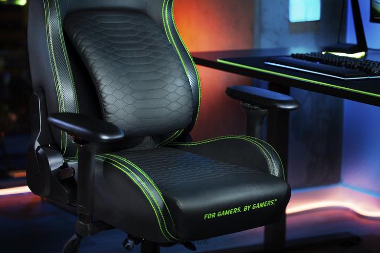 Razer Iskur Black Gaming Chair 8NV0J136