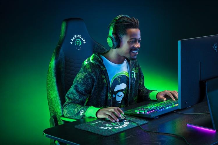Razer X *A Bathing Ape Iskur X One Color Gaming Chair 8NV0J125